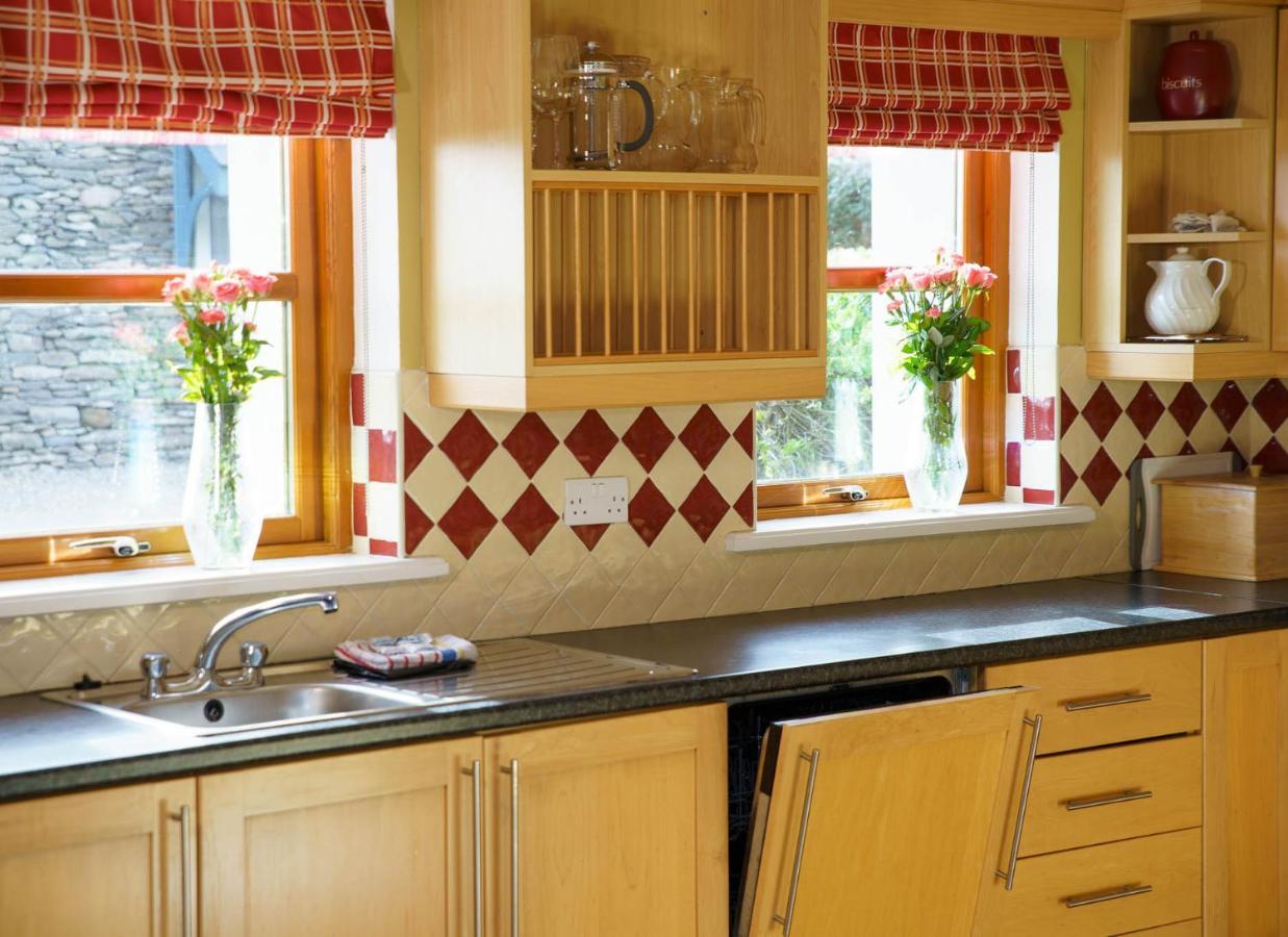 Dingle Courtyard Holiday Homes 3 Bed By Trident Holiday Homes Exteriér fotografie