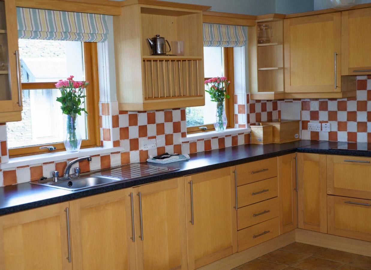 Dingle Courtyard Holiday Homes 3 Bed By Trident Holiday Homes Exteriér fotografie