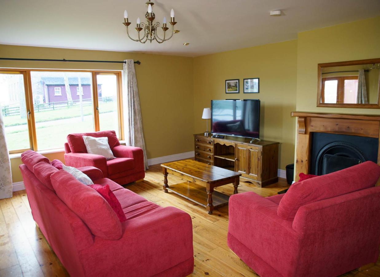 Dingle Courtyard Holiday Homes 3 Bed By Trident Holiday Homes Exteriér fotografie