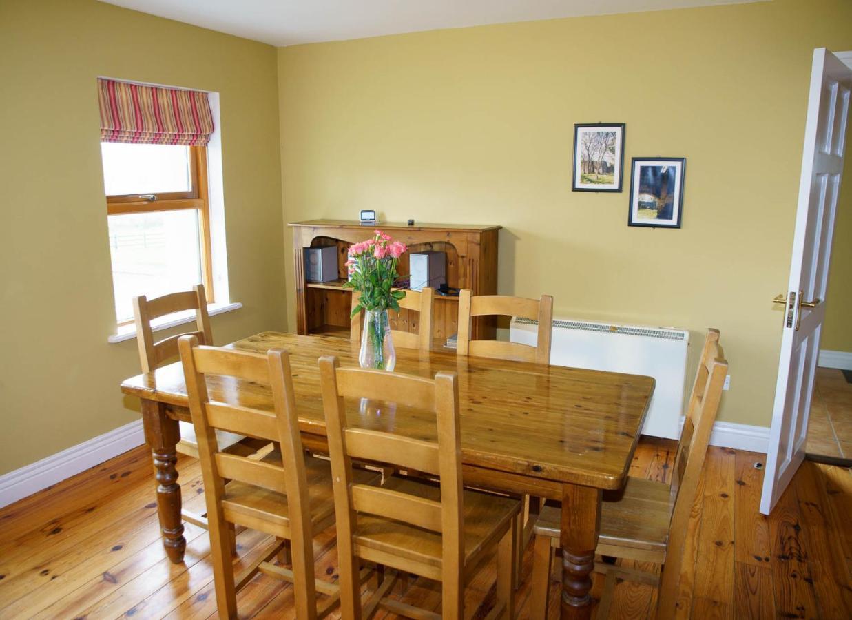 Dingle Courtyard Holiday Homes 3 Bed By Trident Holiday Homes Exteriér fotografie