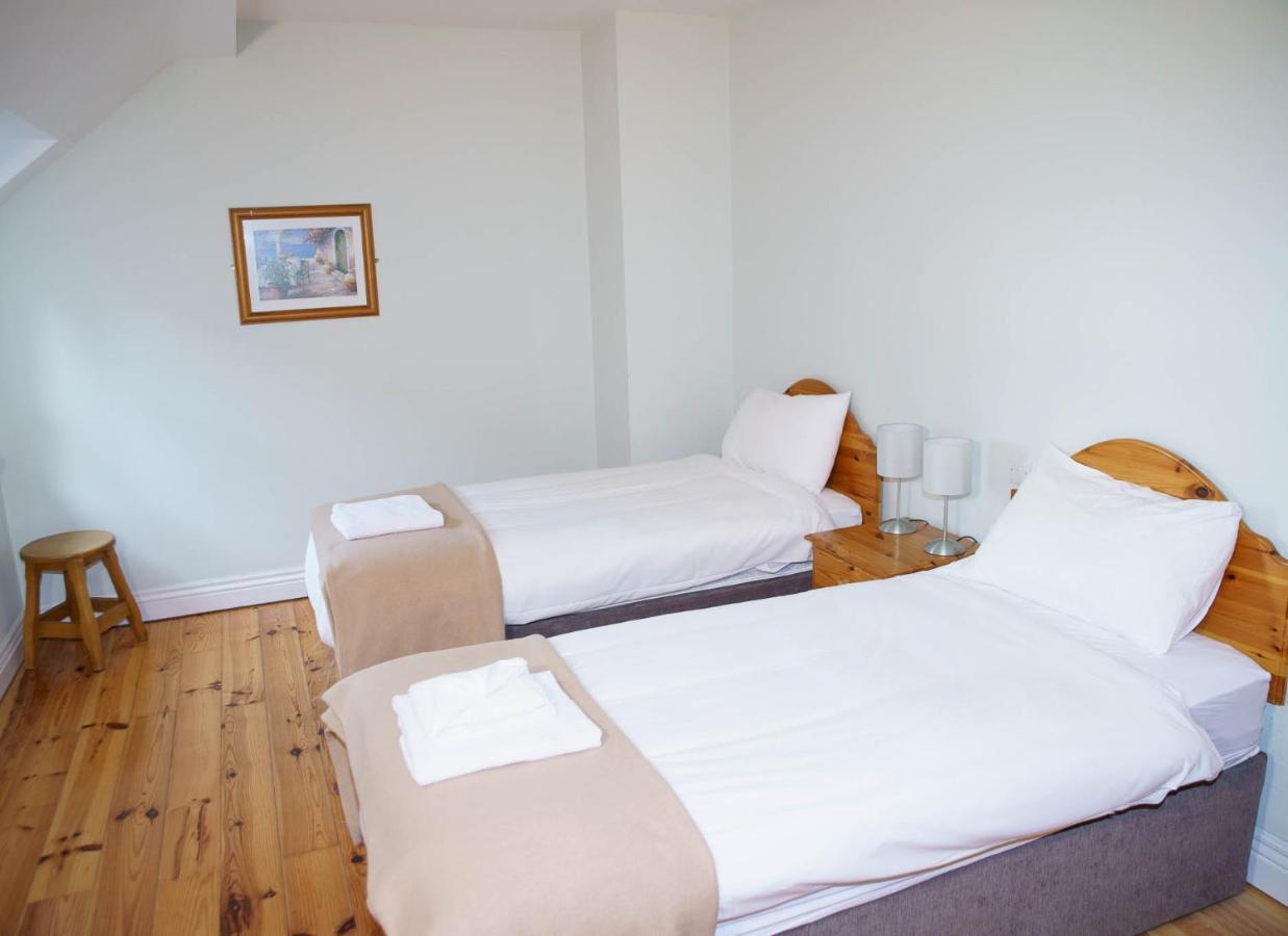 Dingle Courtyard Holiday Homes 3 Bed By Trident Holiday Homes Exteriér fotografie