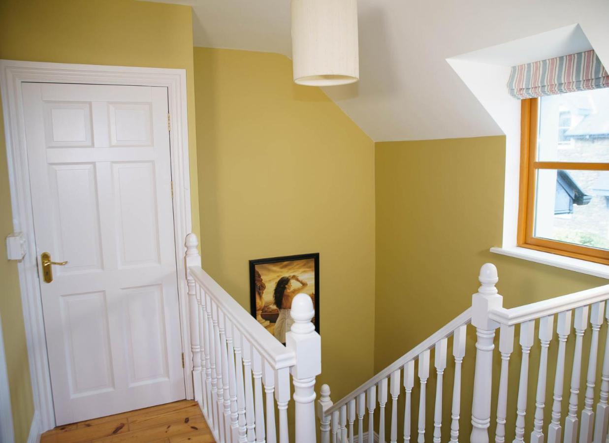 Dingle Courtyard Holiday Homes 3 Bed By Trident Holiday Homes Exteriér fotografie